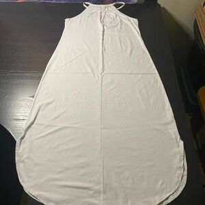 White Halter-Style Maxi Dress with Elastic Neckline